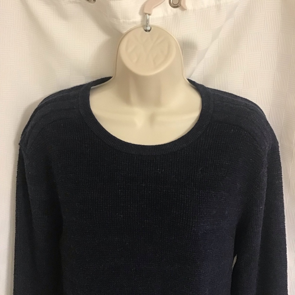 𝅺Michael Kors dark blue sweater - Picture 2 of 4